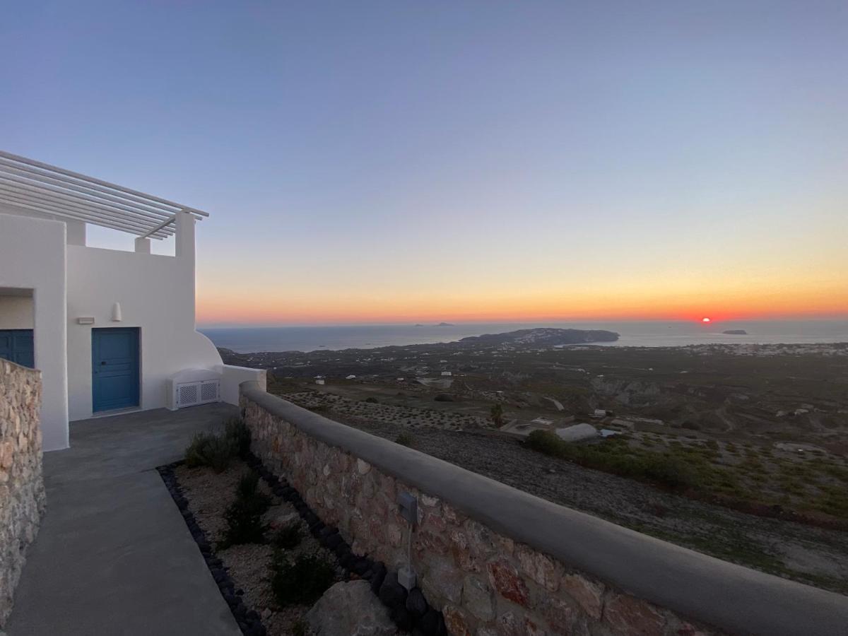 Ena Suites Santorini Pýrgos Exterior foto